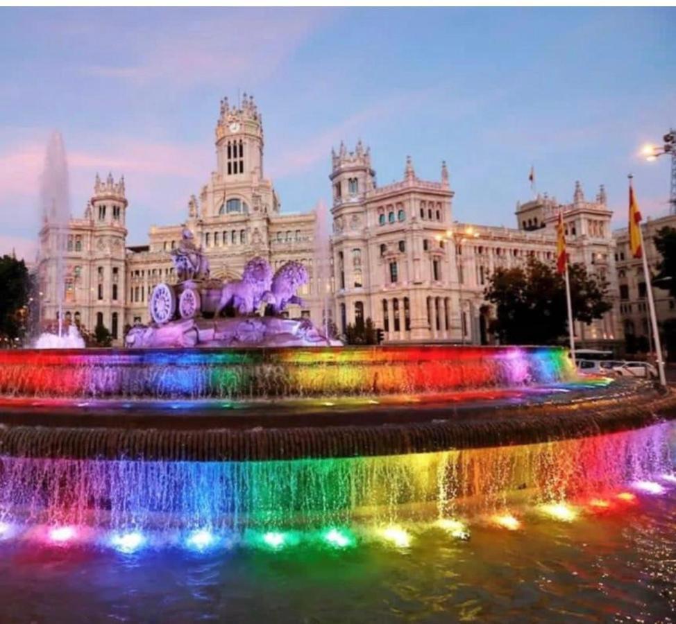 De Madrid A La Luna Eksteriør billede